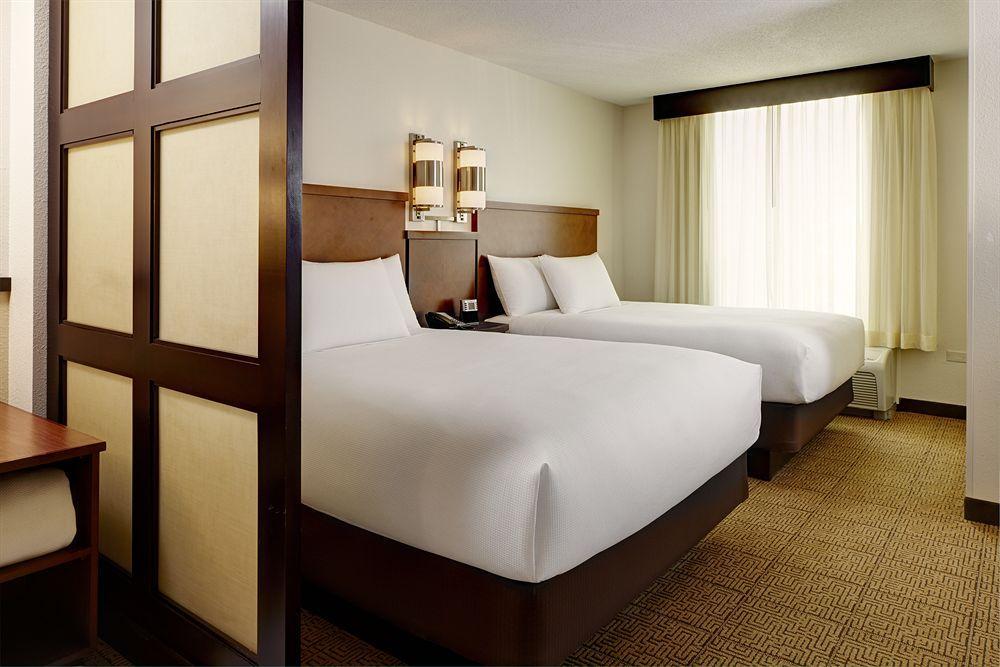 Hyatt Place Garden City Buitenkant foto